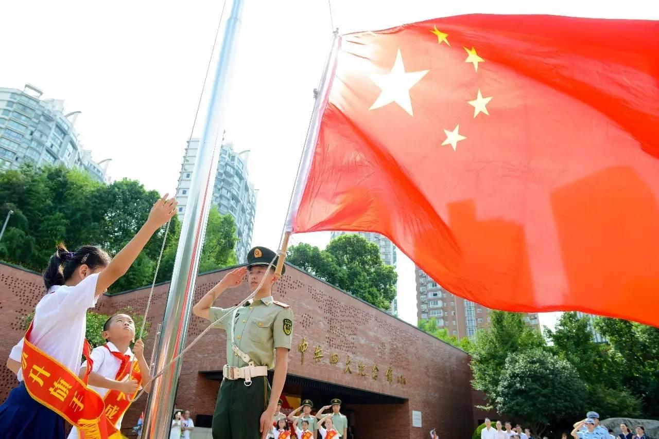 阿拉伯帝国谁才是正统?倭马亚王朝和阿拔斯王朝,似乎都不太平